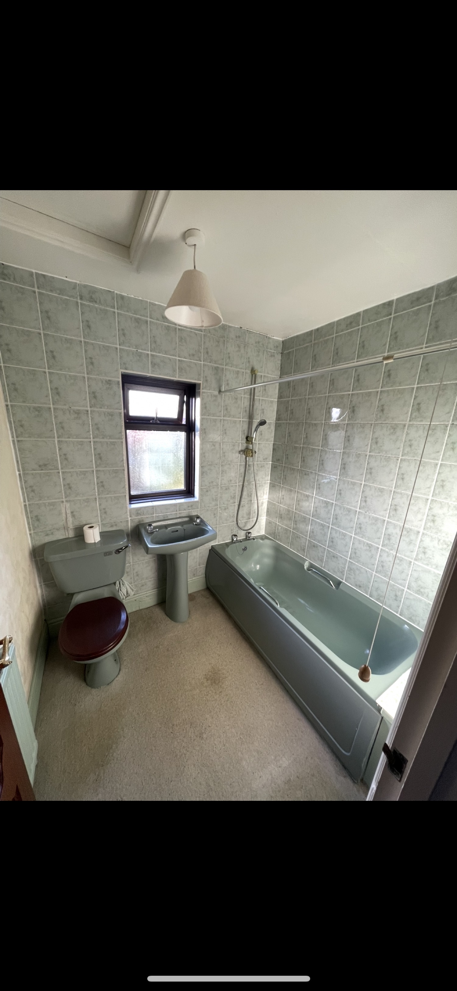 Before - old bathroom suite