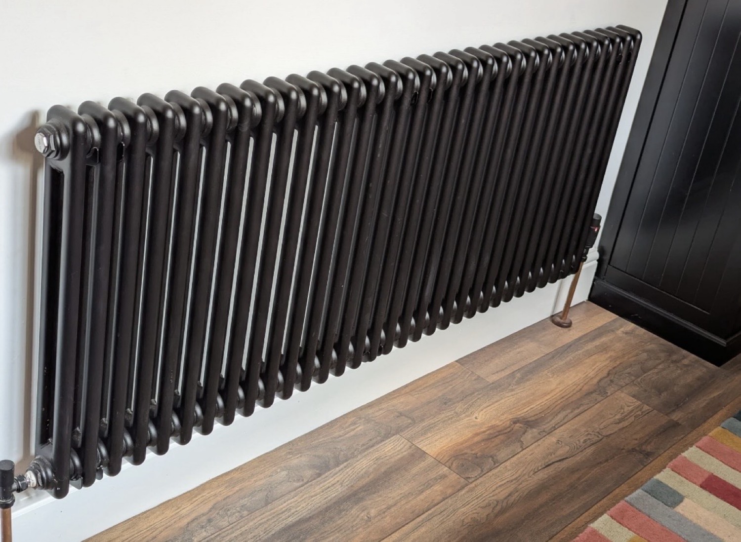 Black column radiator